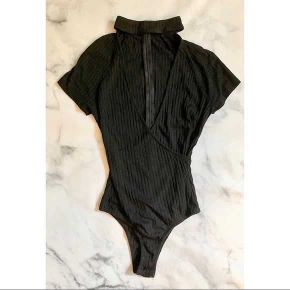 LF choker bodysuit - Picture 2 of 5